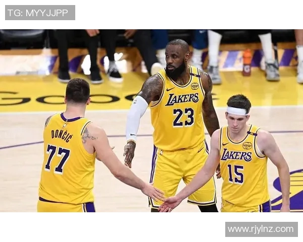 国王与湖人精彩对决回放12月31日NBA赛场激情再现